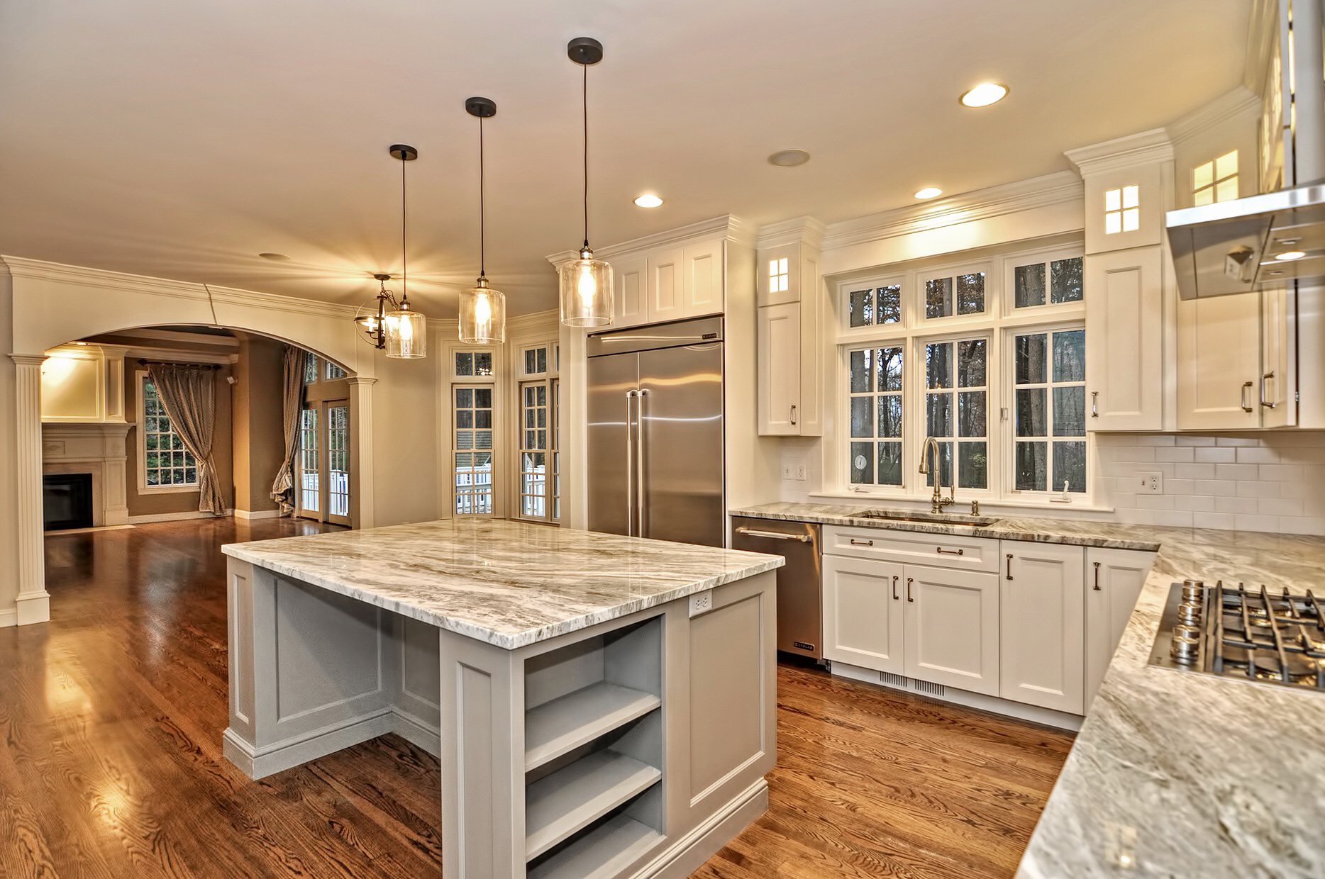 Custom and semi-custom interior kitchen cabinets with kitchen island